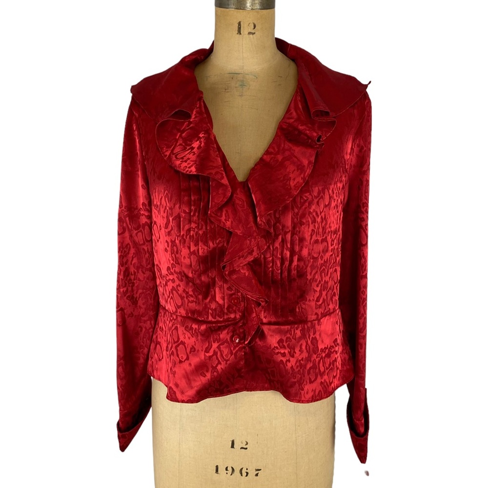 Jones New York Petite Red Leopard Jacquard Ruffle Button Front Blouse Size LP